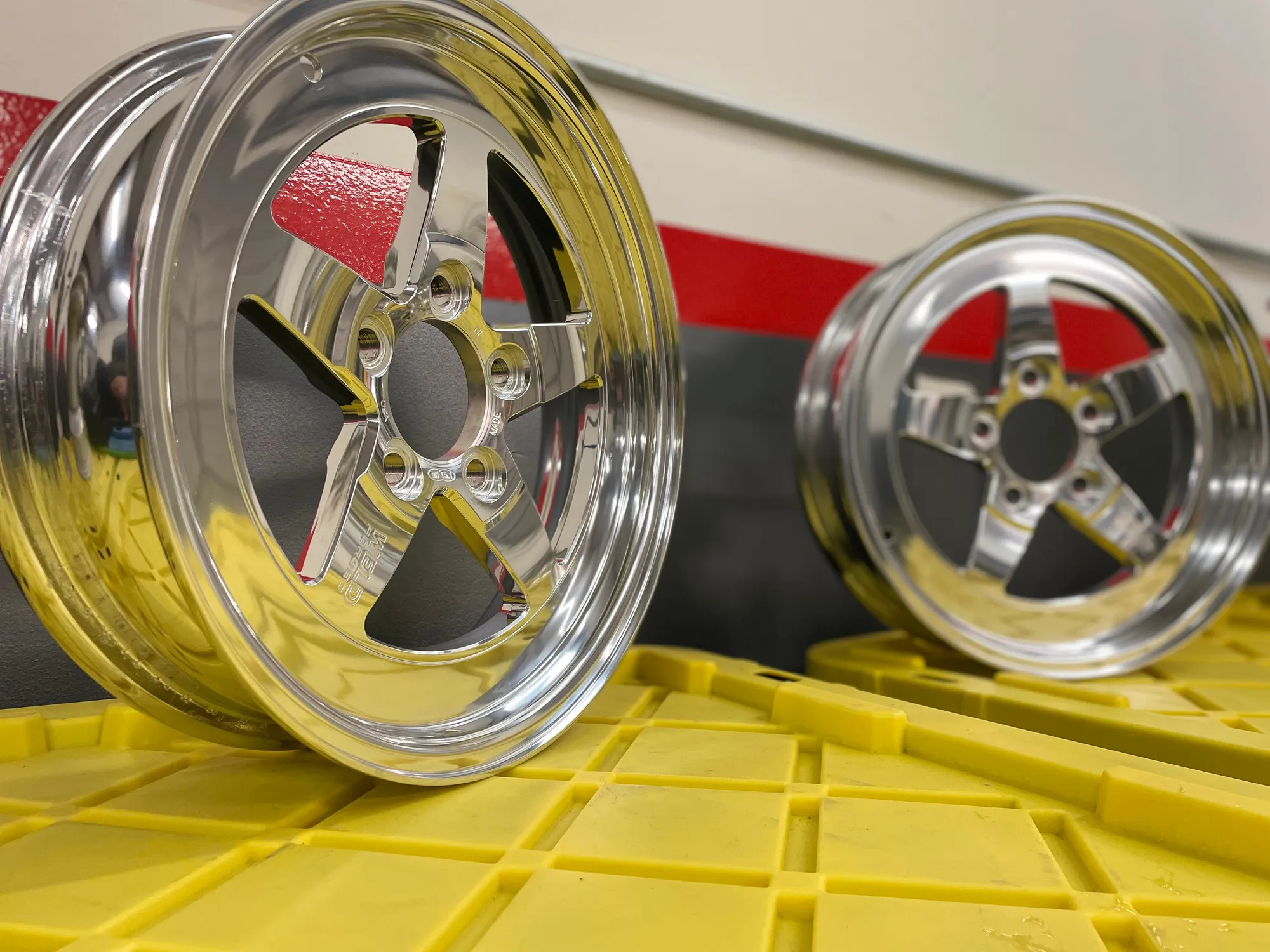 Pair of polished forged five-spoke wheels